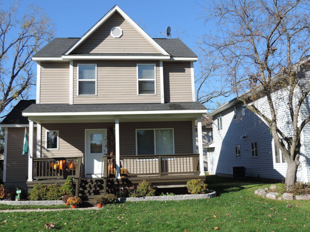 Keego Harbor real estate