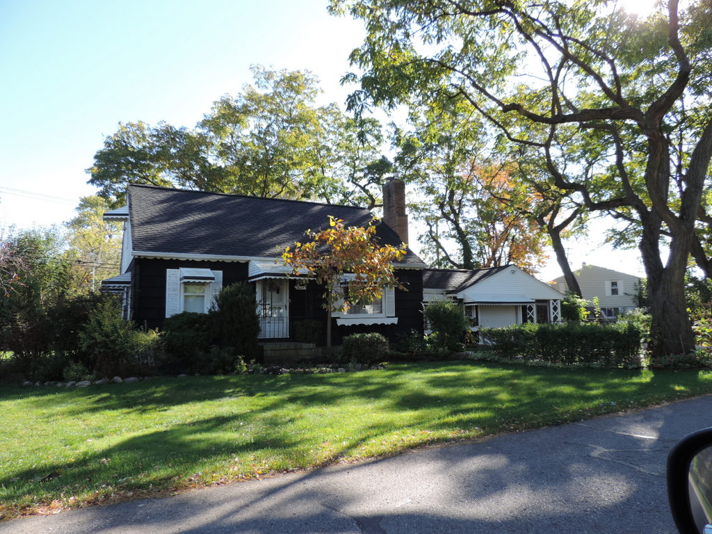 Homes in Keego Harbor MI